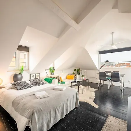 Stylish Penthouse W Terrace By Porta85 *