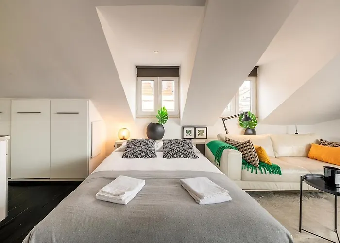 Stylish Penthouse W Terrace By Porta85 * Lizbona